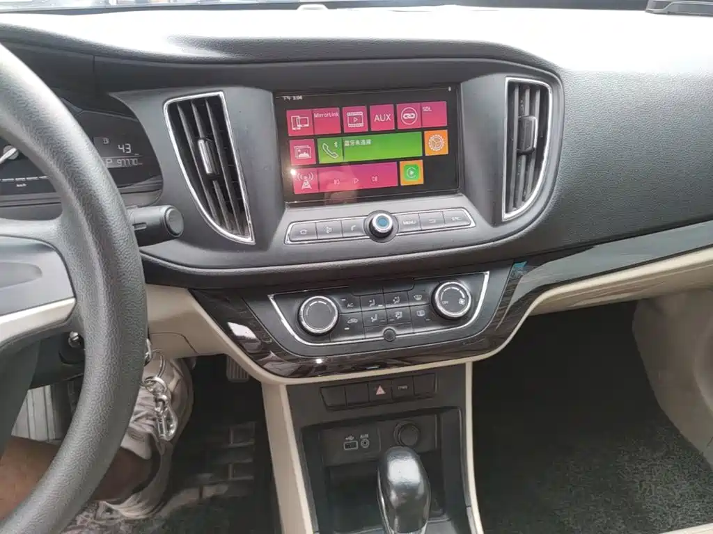 Roewe 360 2016 2015 1.5L Automatic Luxury