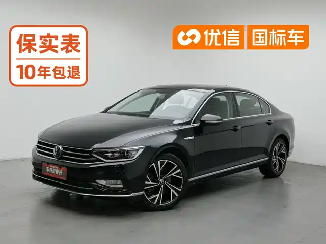 Volkswagen Magotan 2020 330TSI DSG Luxury — фото 1