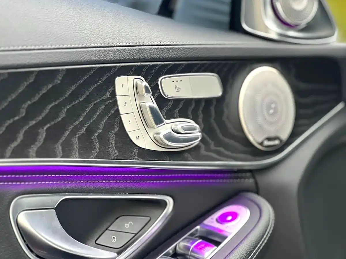 Mercedes-Benz C-Class 2020 C 260 L Sport фото 10