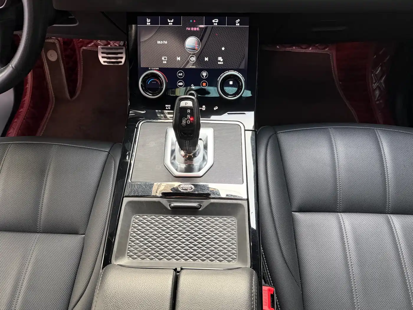 Land Rover Range Rover Evoque 2020 249PS R-DYNAMIC SE Sport Tech Edition фото 11