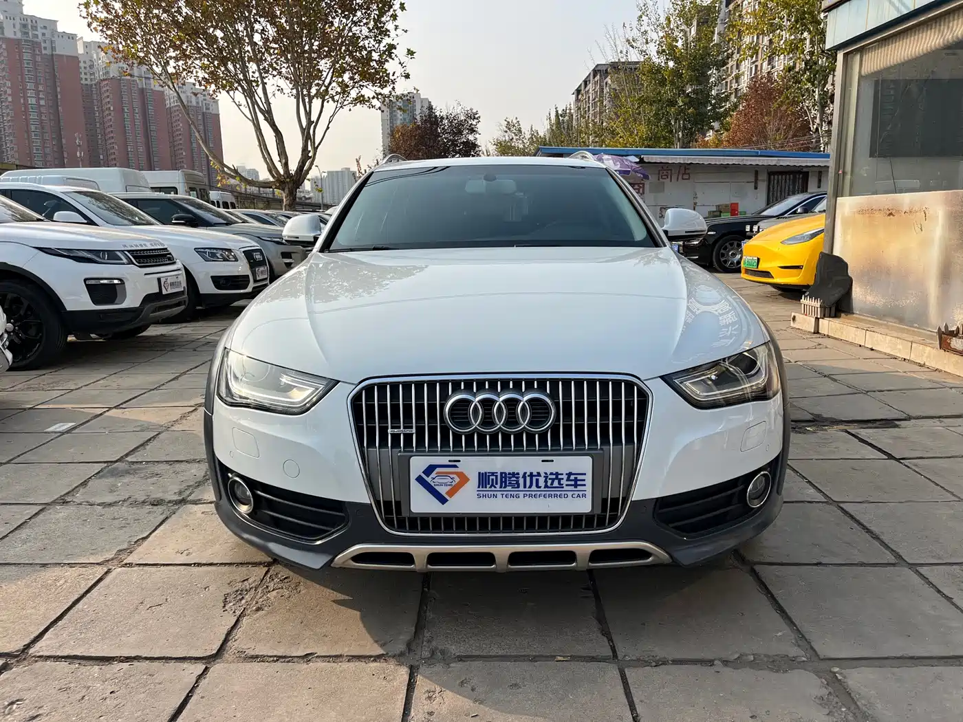 Audi A4 (Import) 2014 2014 40 TFSI allroad quattro plus