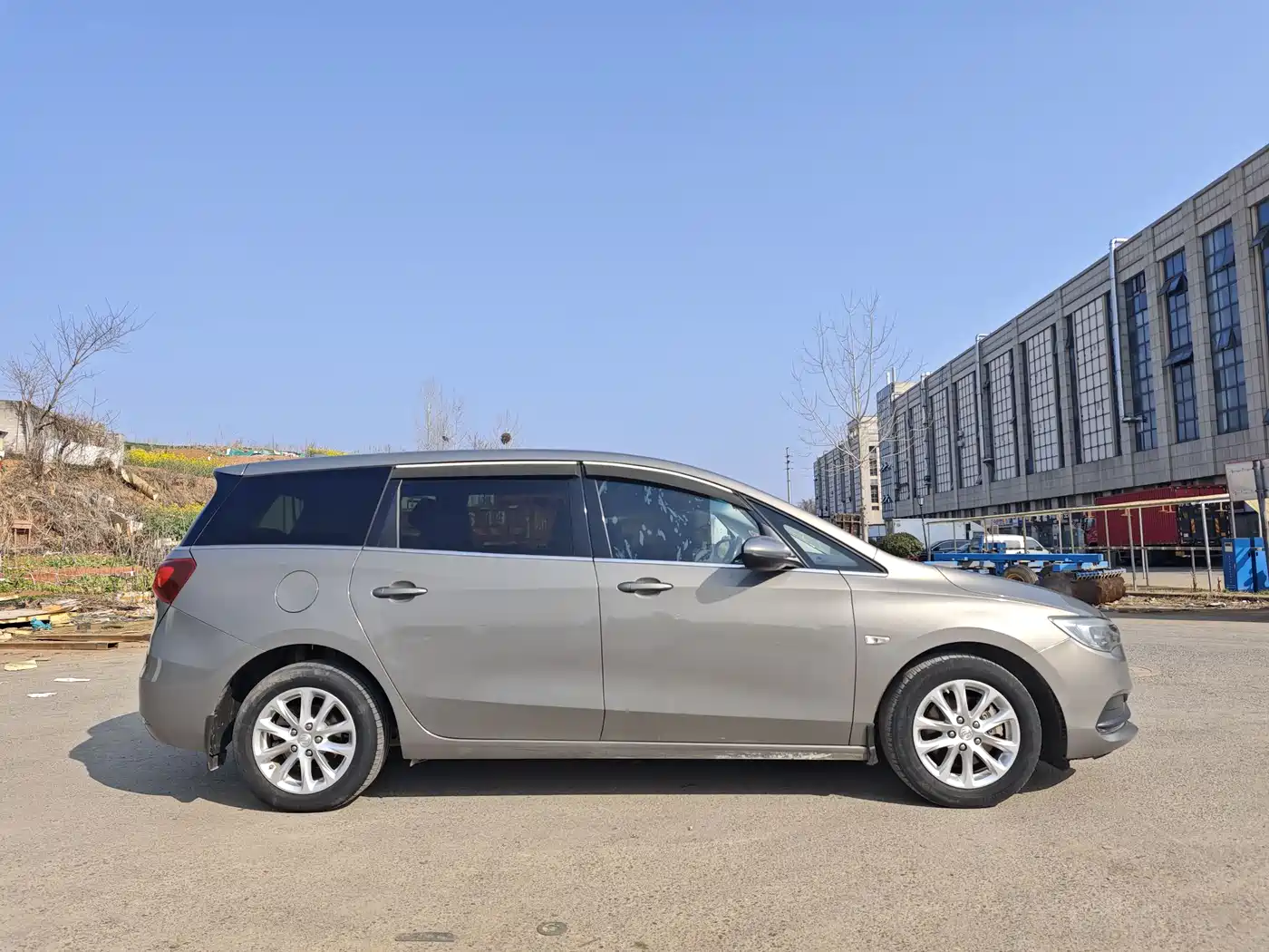 Buick GL6 2018 18T 6-Seater Elite фото 15