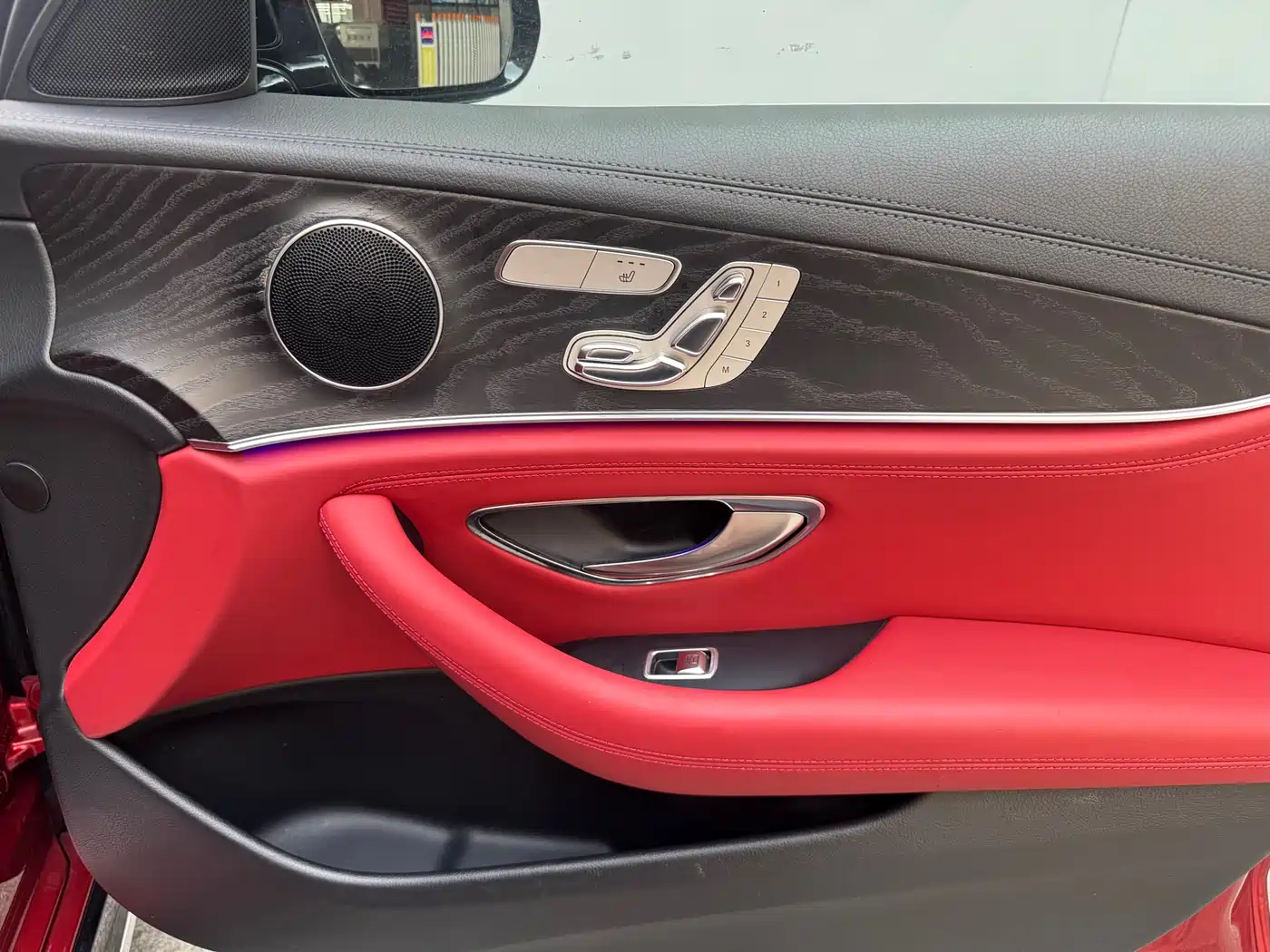 Mercedes-Benz E-Class 2016 E 300 L Sport Fashion Type фото 21