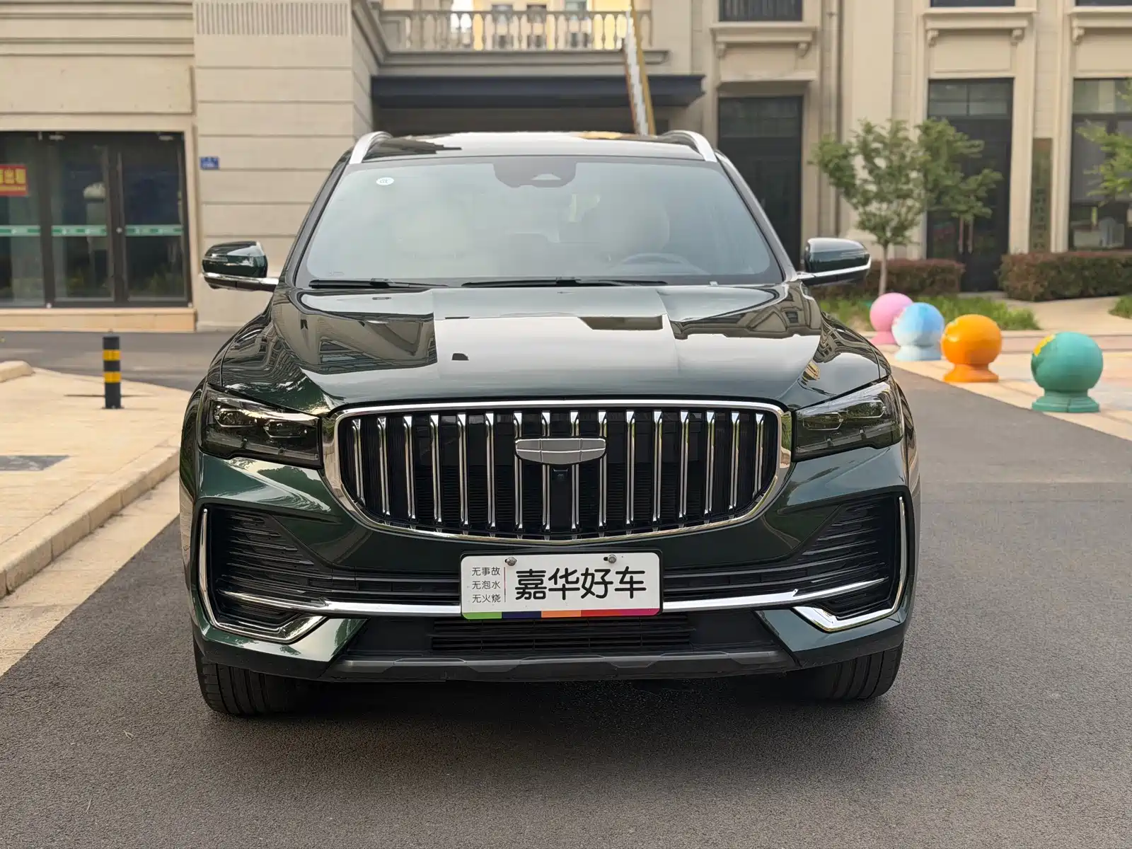 Фото 2 - Geely Monjaro