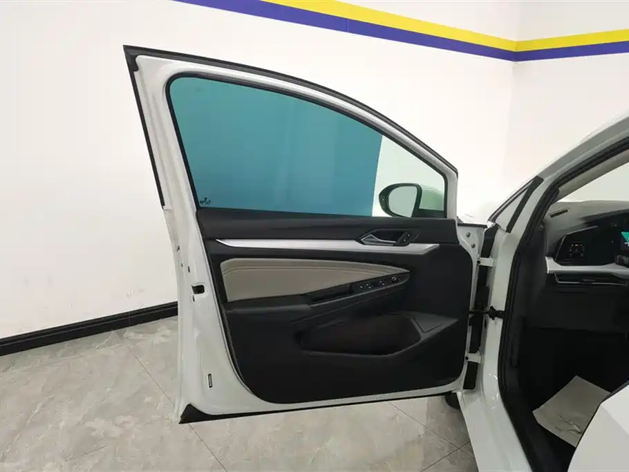 Volkswagen Golf 2021 280TSI DSG Pro фото 7
