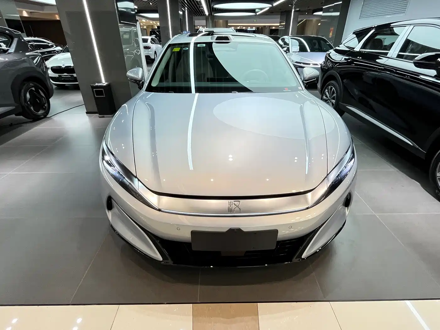 2026 BYD Han L