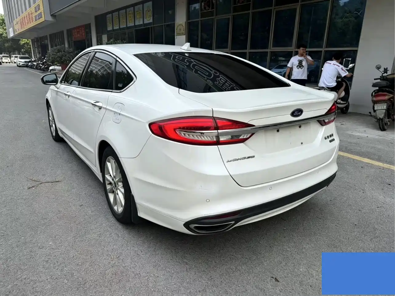FORD MONDEO