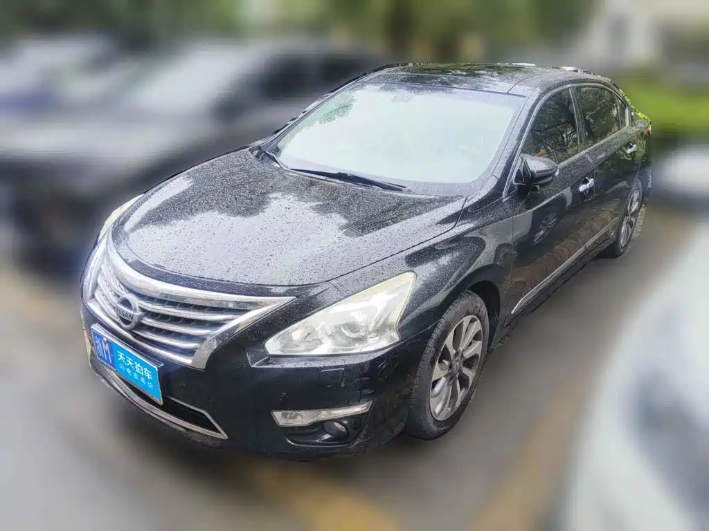 Photo 1 - Nissan Teana