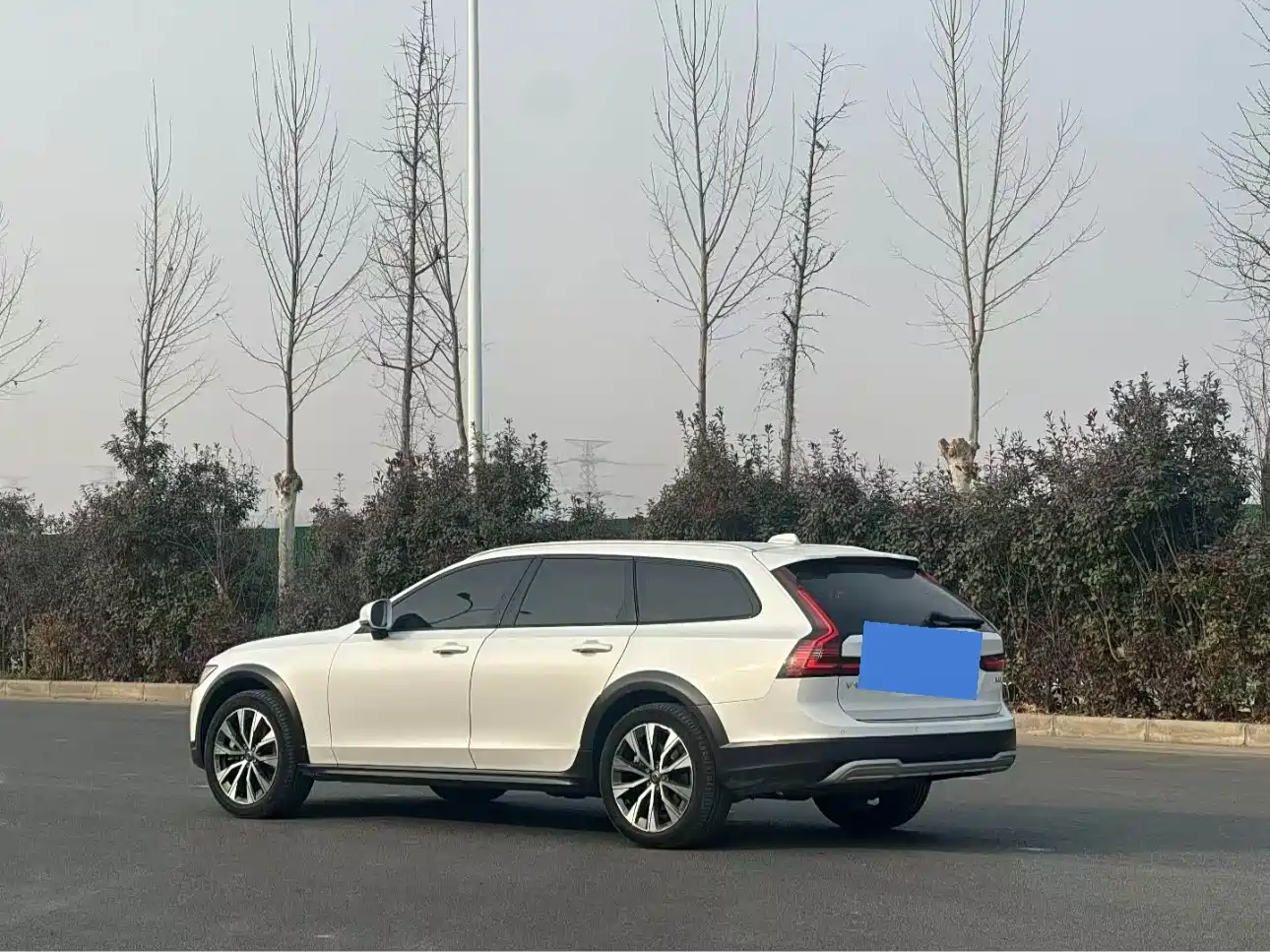 VOLVO V90