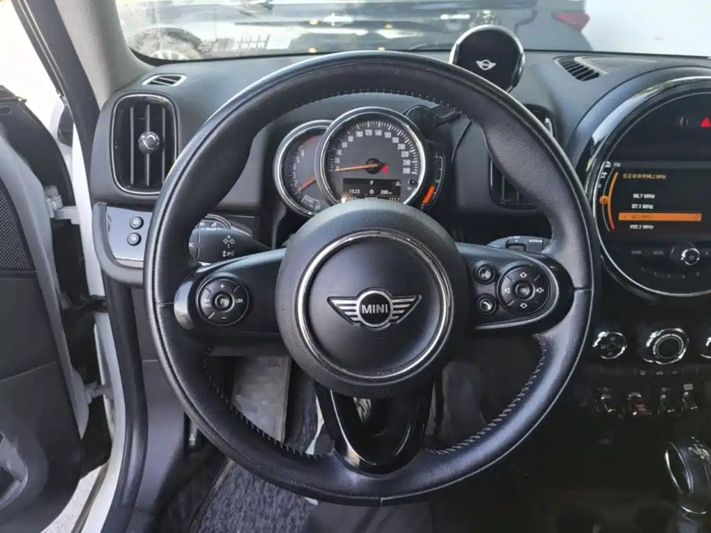 Photo 11 - MINI COUNTRYMAN