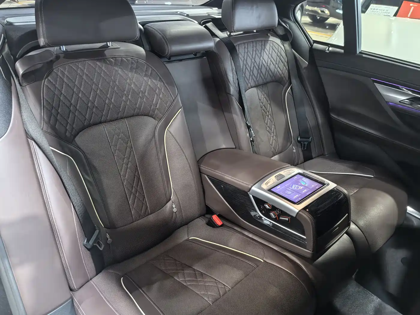 BMW 7 Series 2018 740Li Leading Type M Sport Package фото 16