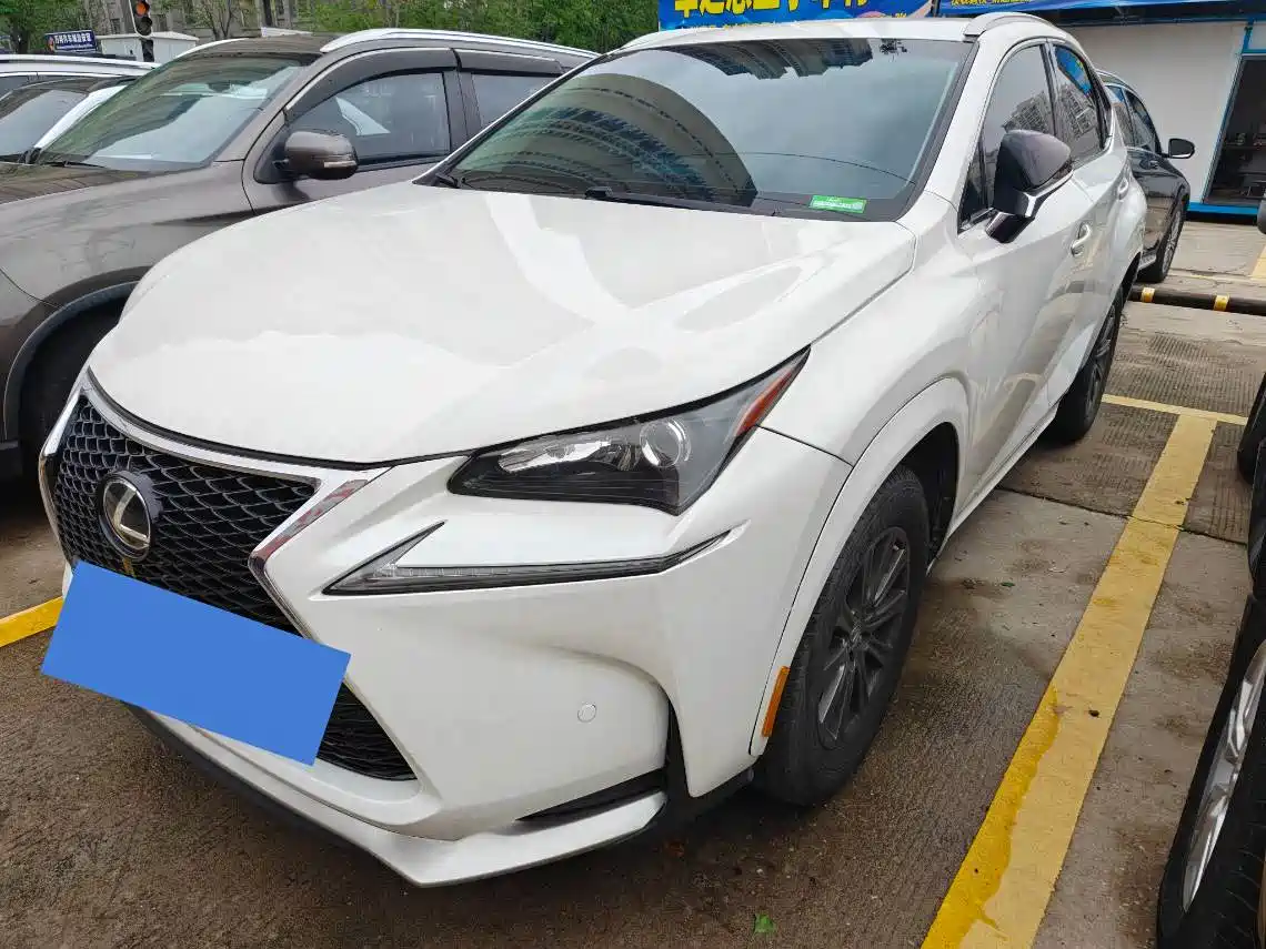 Lexus NX 2015 200 FWD Premium