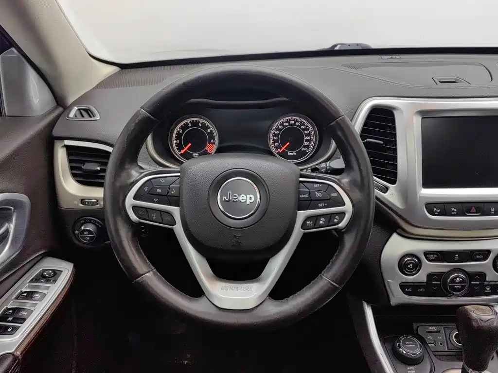 Jeep Cherokee (Import) 2014 2014 2.4L Luxury