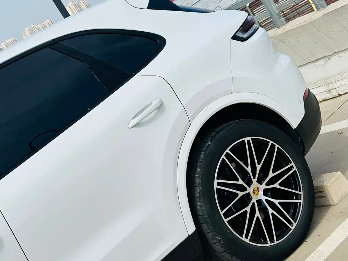 Porsche Cayenne 2024 Cayenne 3.0T фото 9