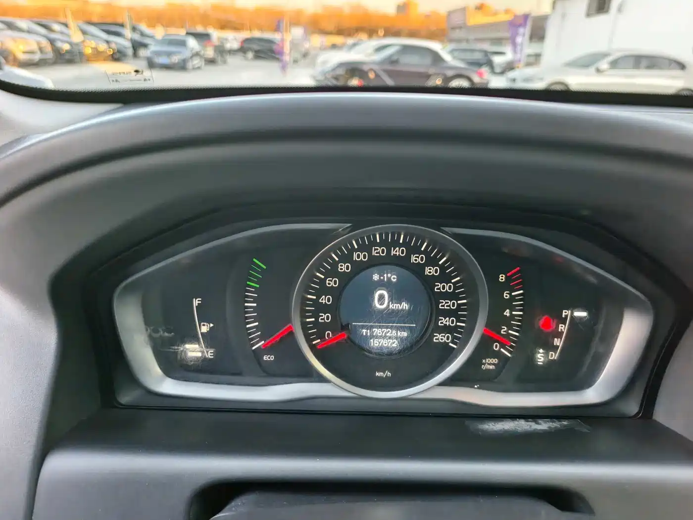 Фото 5 - Volvo XC60