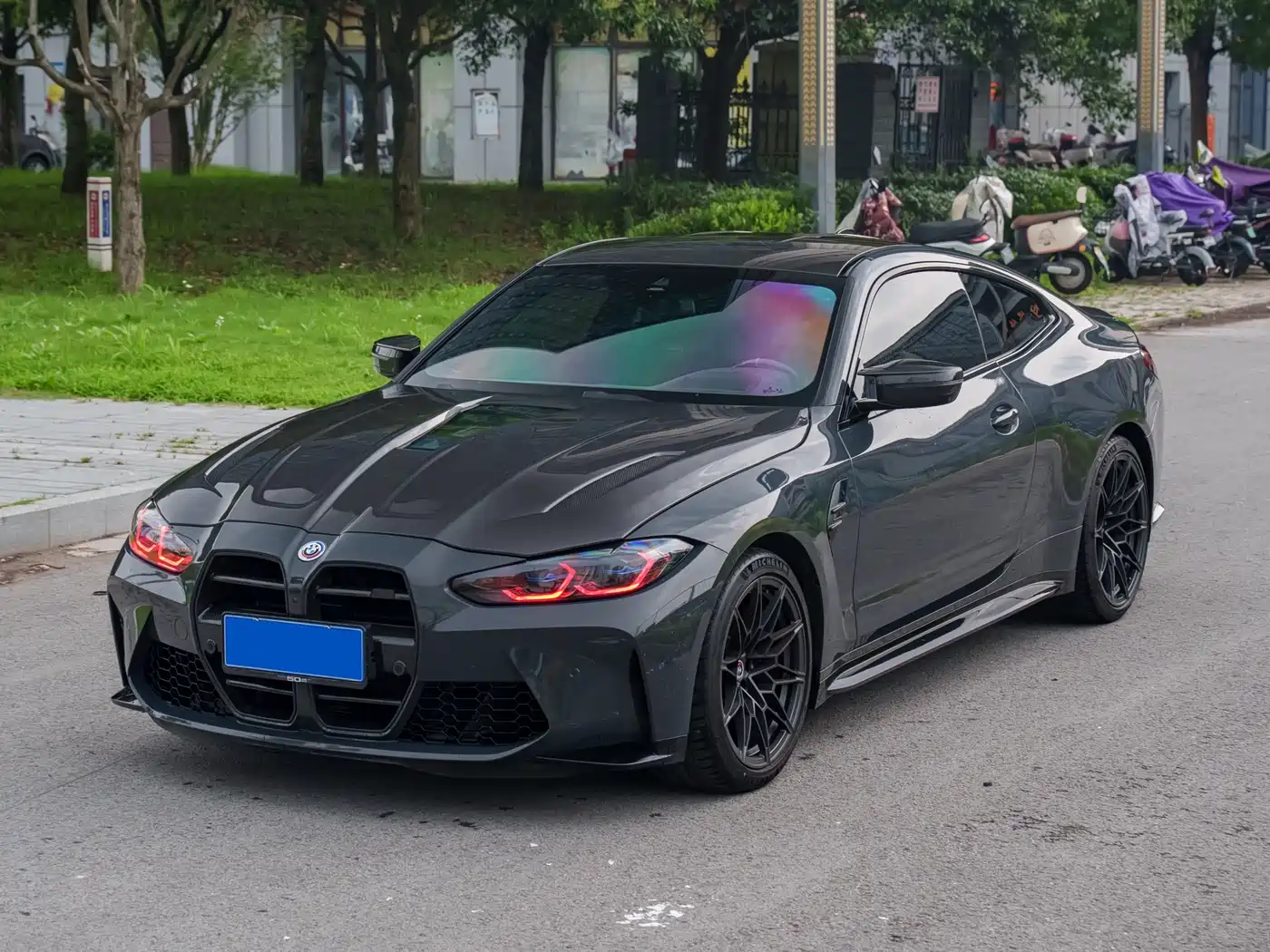 Фото 1 - BMW M4