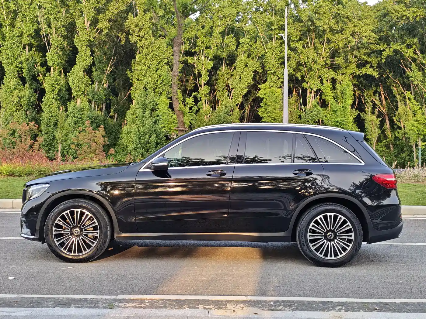 Mercedes-Benz GLC 2018 GLC 260 4MATIC Dynamic фото 7