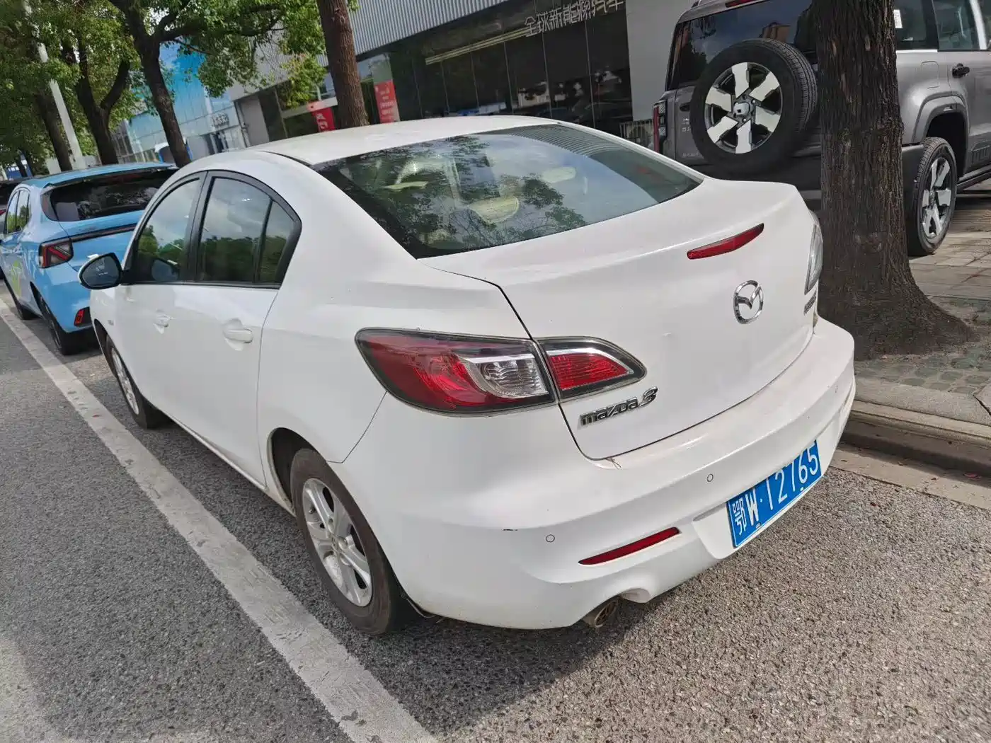 Mazda Mazda3 Axela 2013 2013 Sedan 1.6L Automatic Elite