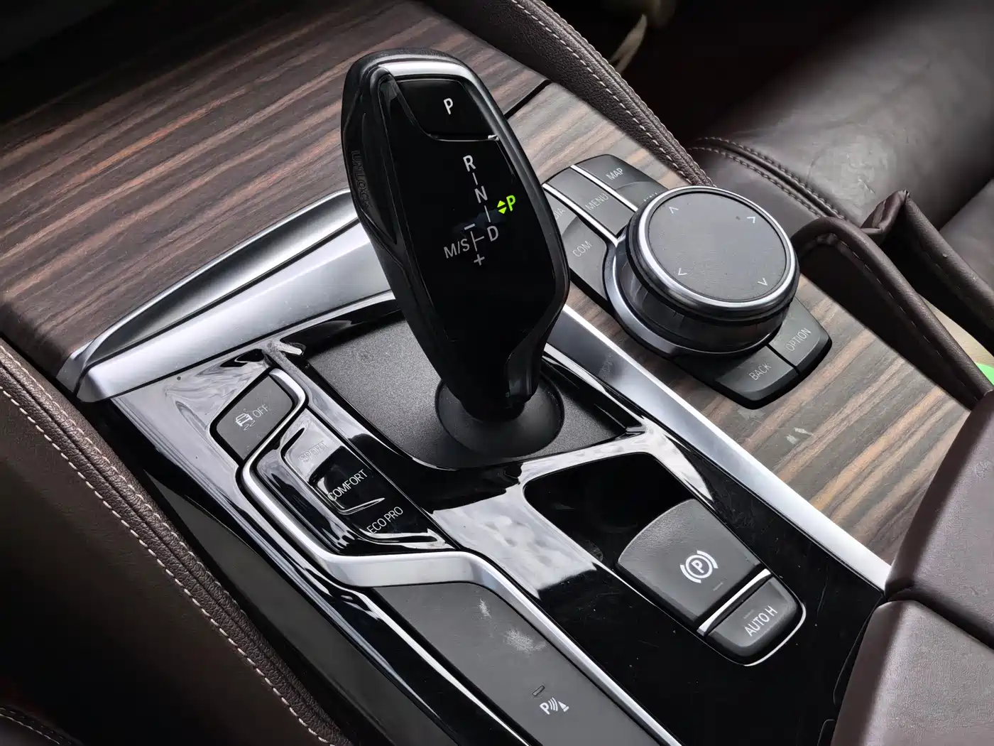 BMW 5 Series 2019 530Li Leading Luxury Package фото 16