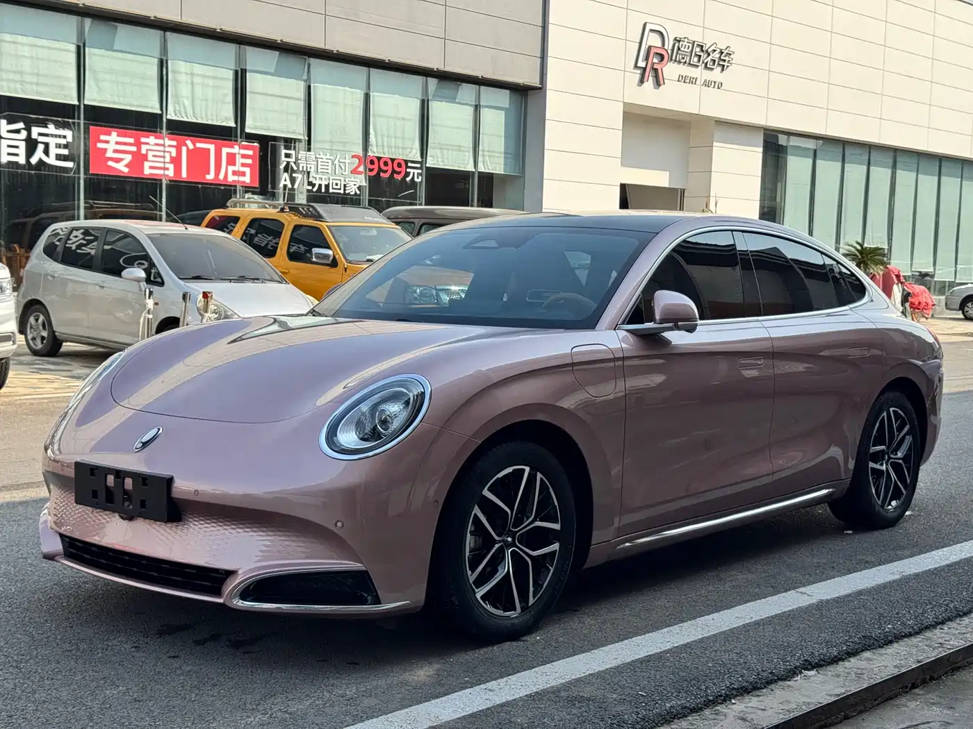 Ora Lightning Cat 2022 2022 555km Premium Edition