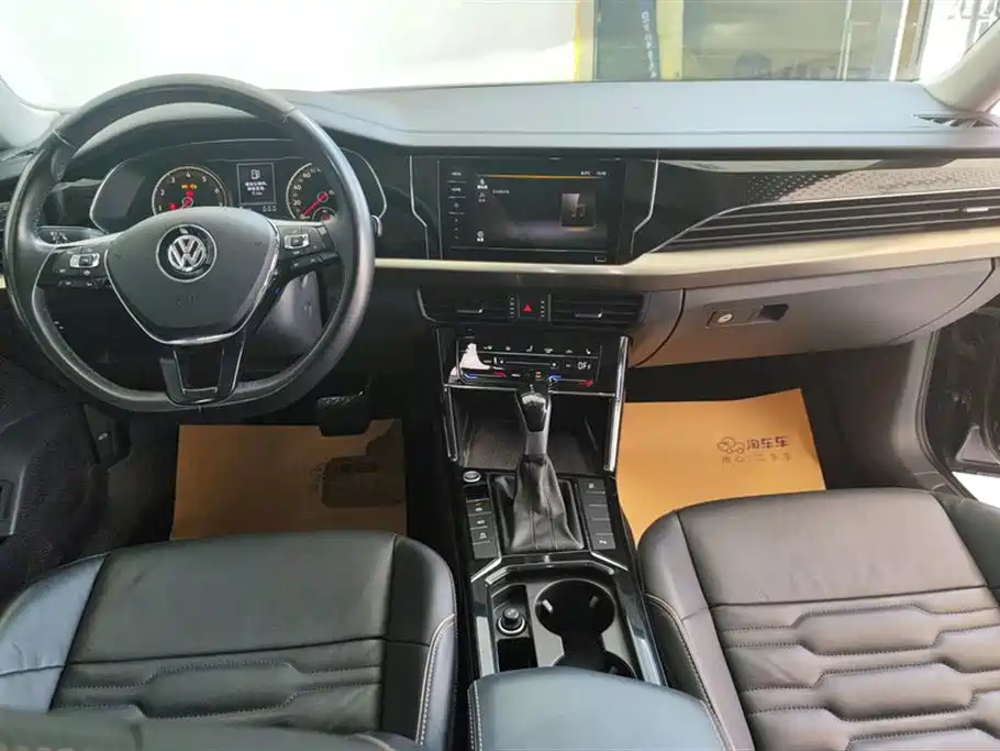 Volkswagen Passat 2020 330TSI Elite Edition China VI фото 12