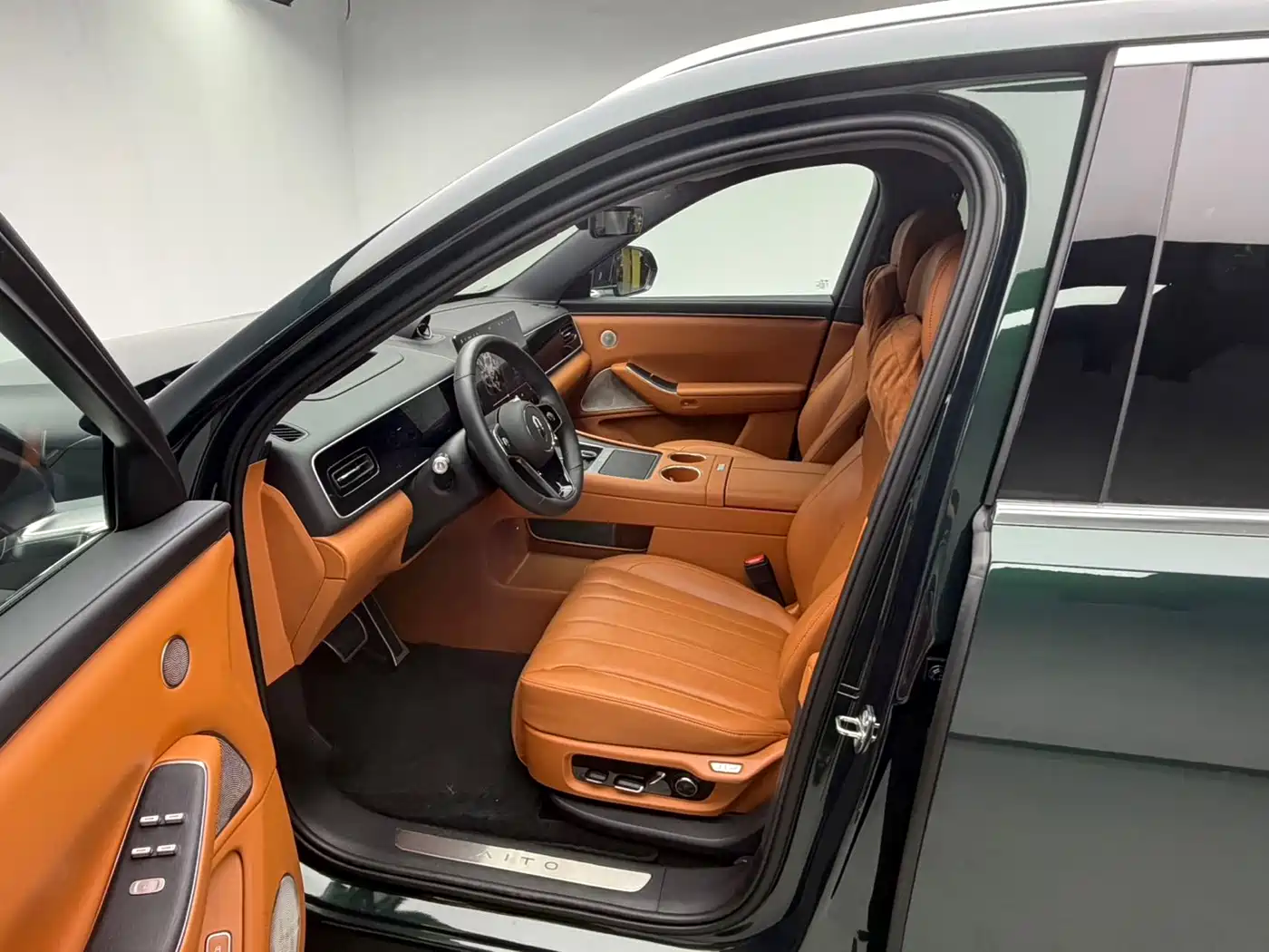 Aito M7 2026 2026 Extended Range Ultra AWD 5-Seater