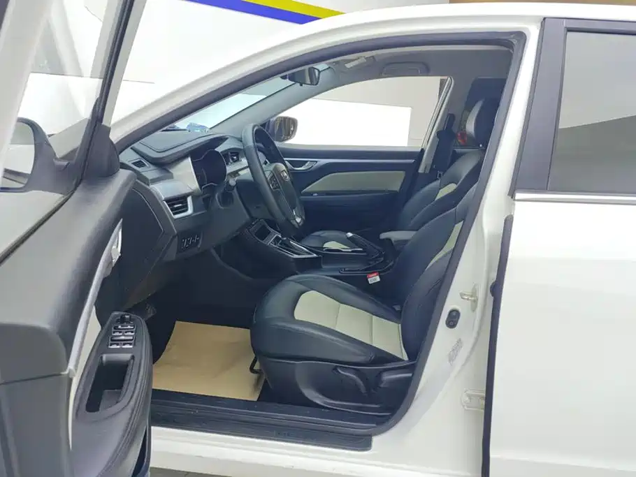 Geely Vision 2020 2019 Upgrade 1.5L CVT Luxury China VI