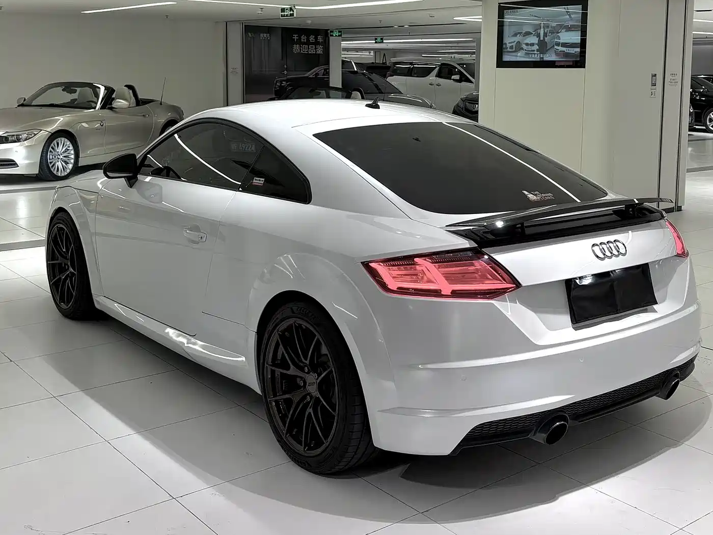 Audi TT 2017 TT Coupe 45 TFSI quattro фото 7