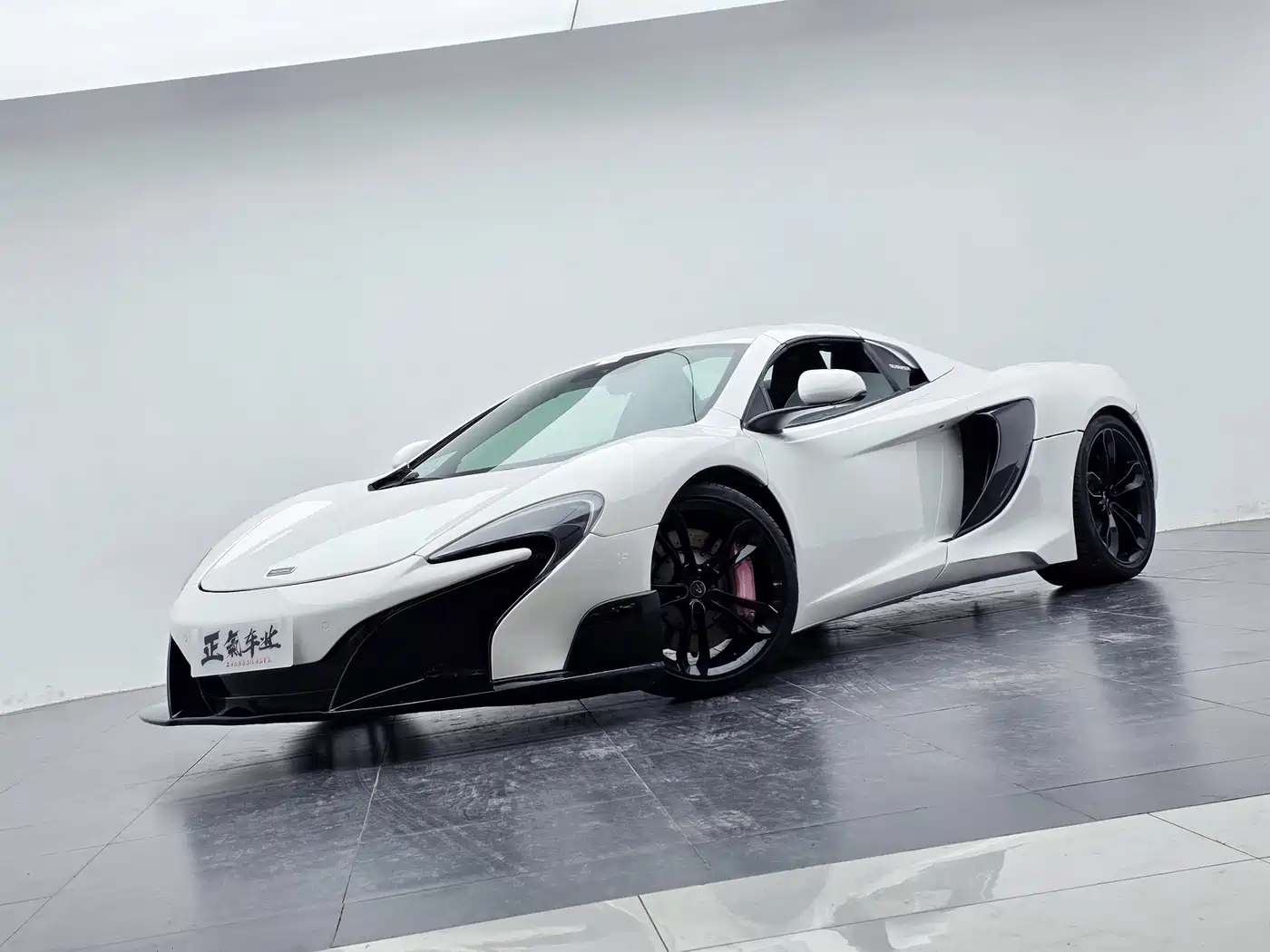 McLaren 12C 2013 3.8T SPIDER фото 7