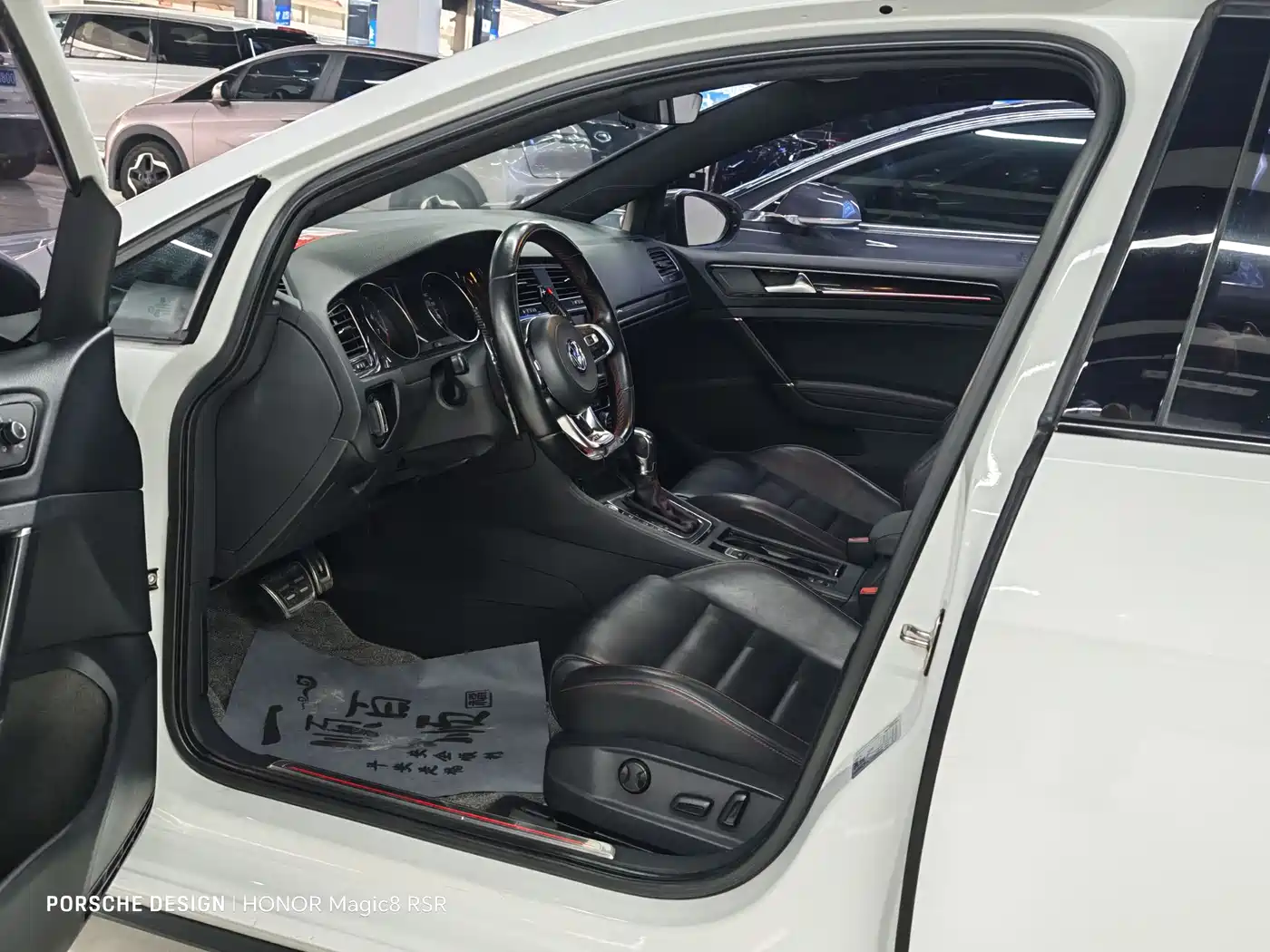 Volkswagen Golf GTI 2016 2.0TSI GTI фото 2