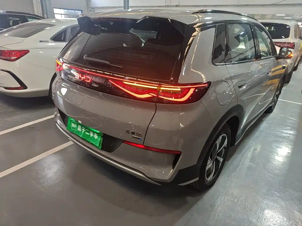 BYD Hai Shi 05 EV 2025 2025 520KM Smart Navigation Edition