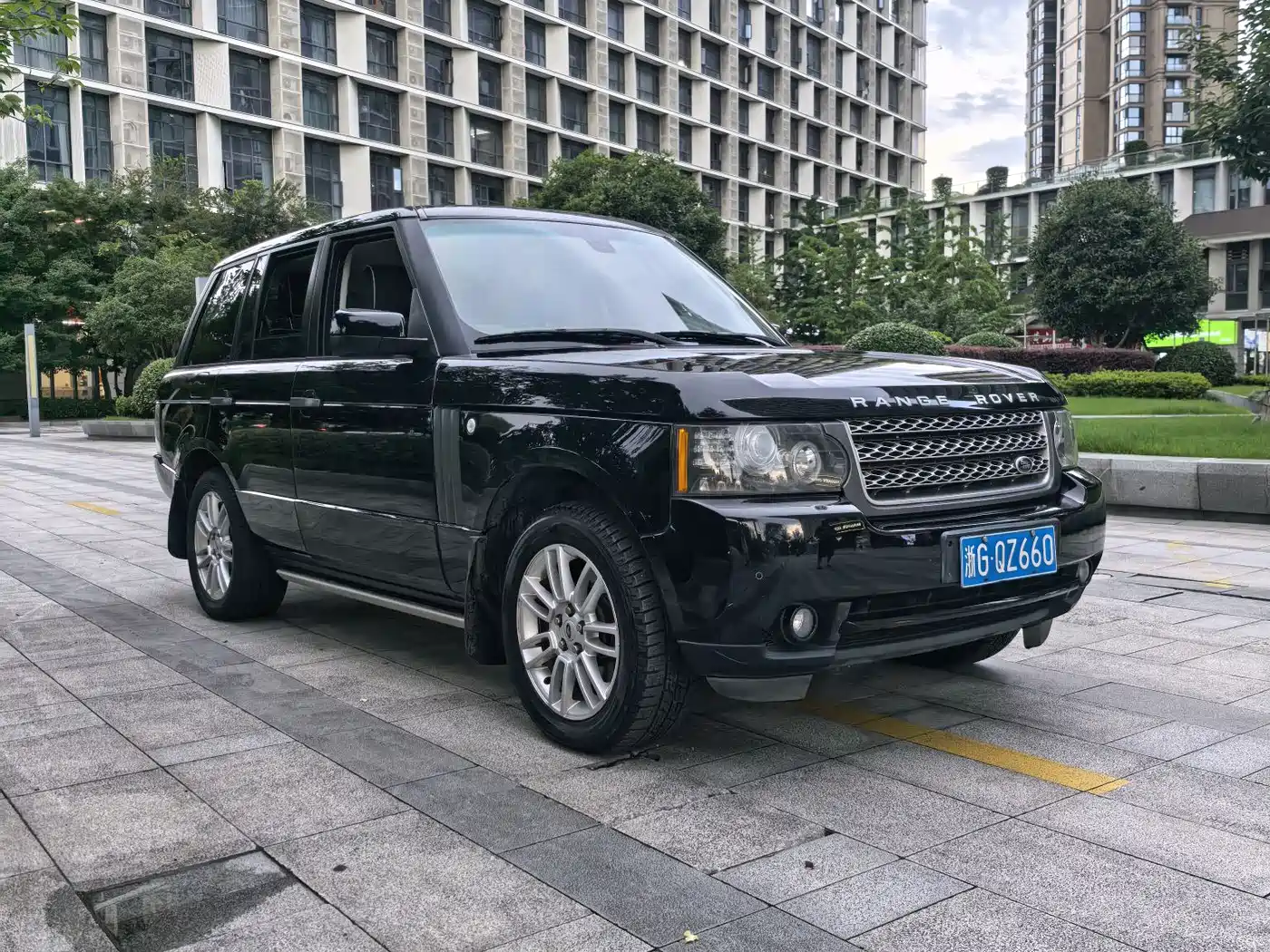 Land Rover Range Rover 2010 2010 5.0 NA V8 HSE