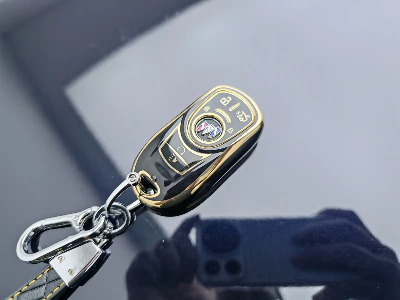 Photo 20 - Buick Enclave