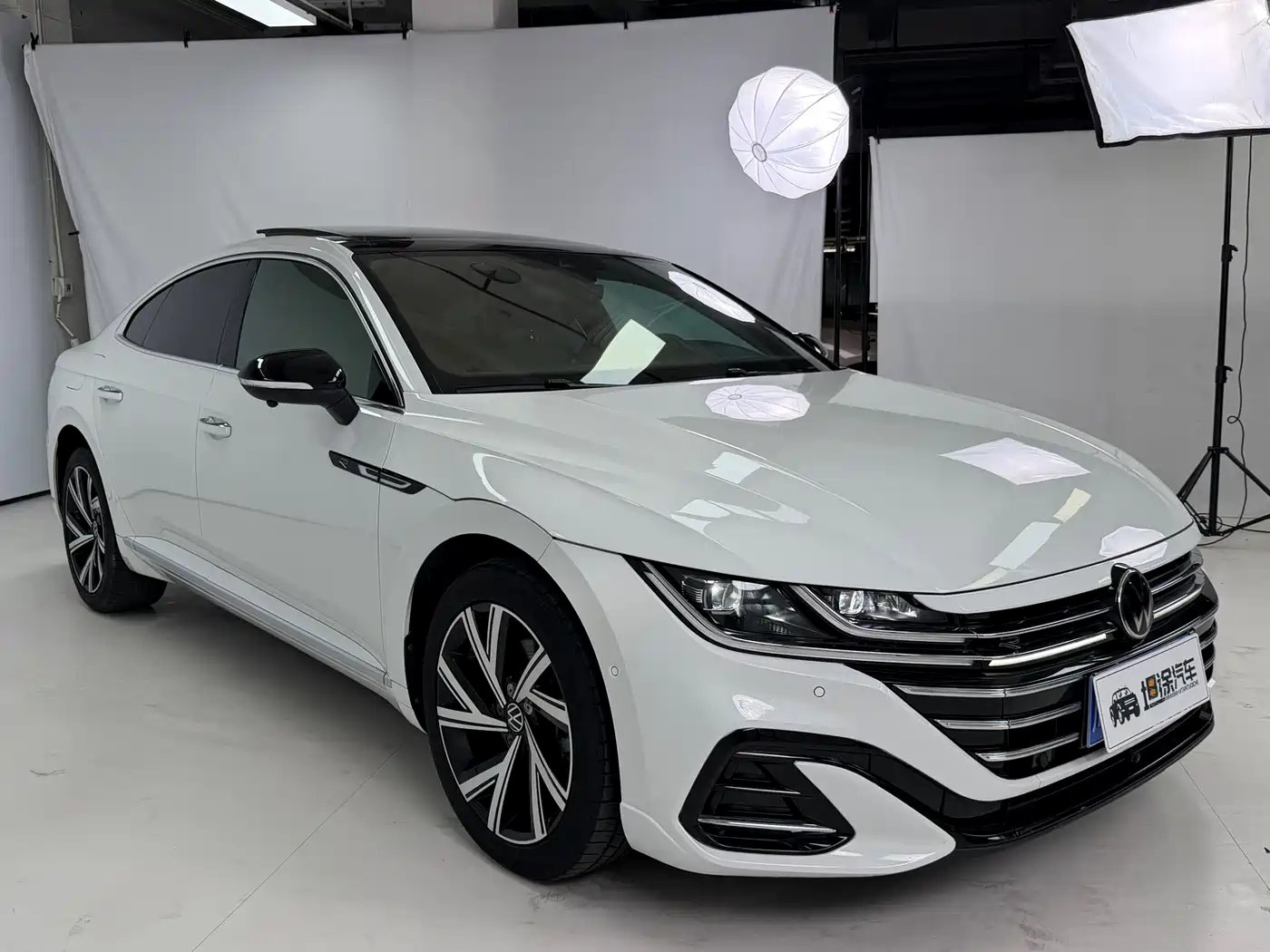 Volkswagen FAW-Volkswagen CC 2021 380TSI Eye-catching Edition фото 3