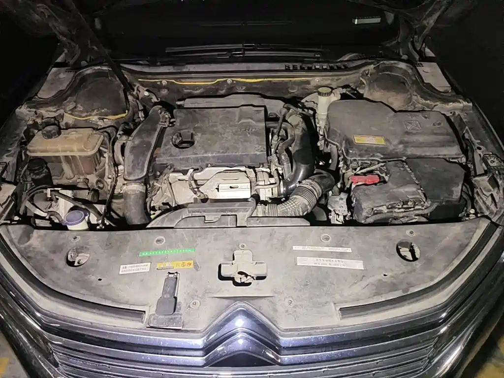Фото 3 - Citroën C6