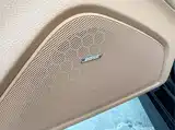 Photo 18 - Porsche Panamera