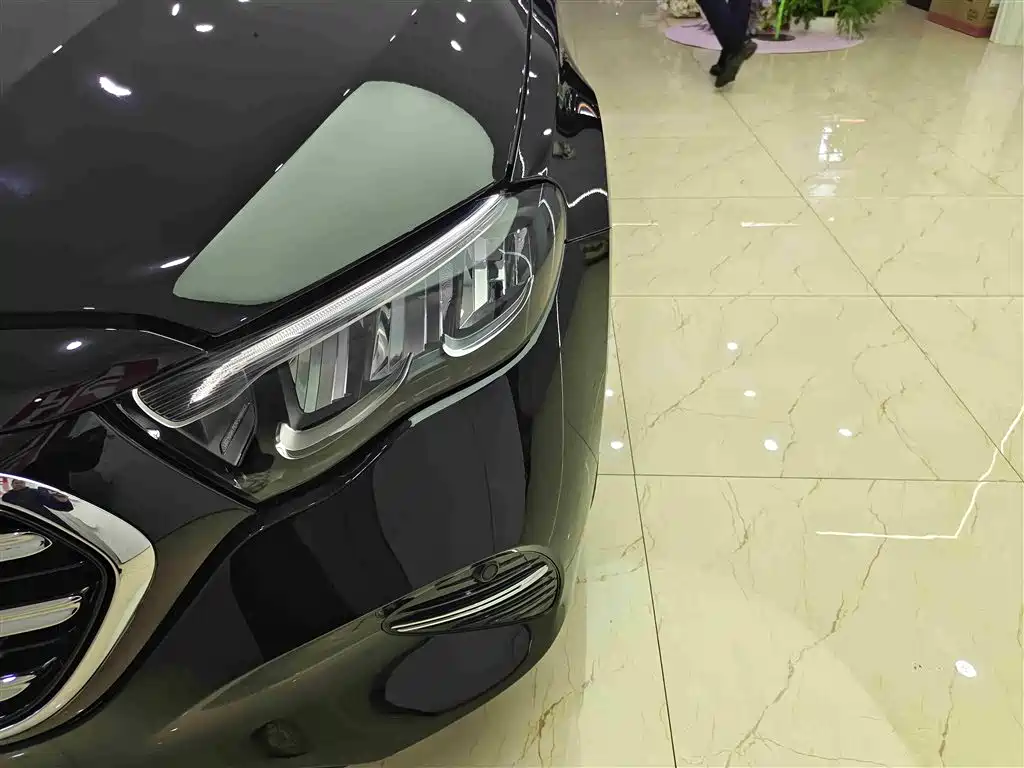 Mercedes-Benz E-Class 2025 E 300 L Fashion фото 8