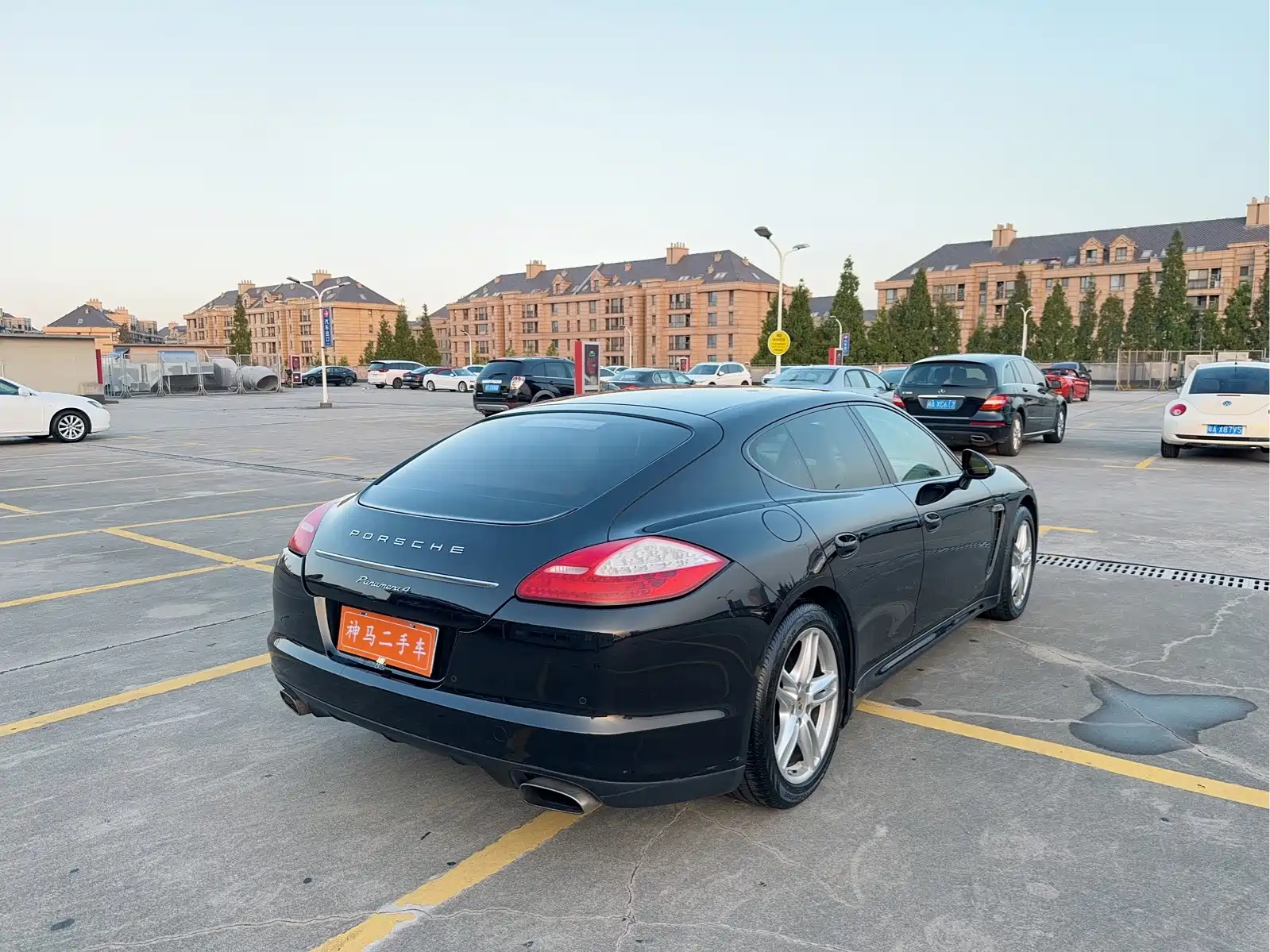 Photo 6 - Porsche Panamera