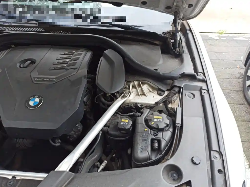 Фото 22 - BMW 5 Series