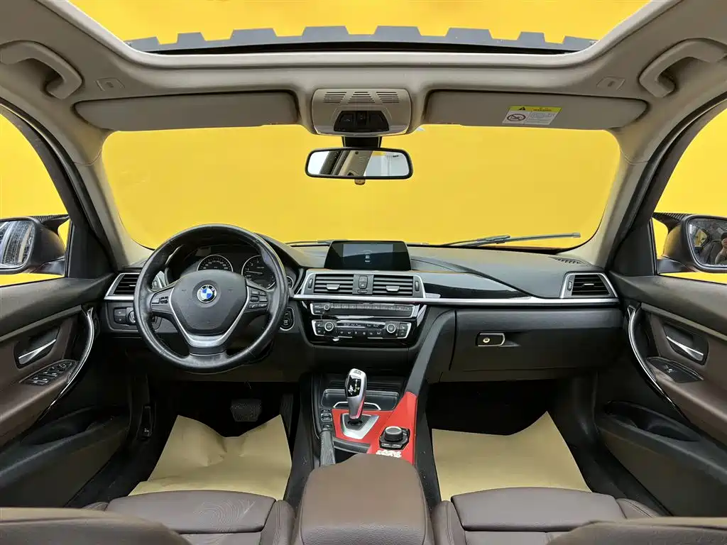 BMW 3 Series 2018 320Li Fashion Style фото 35