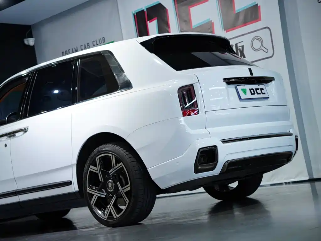 Rolls-Royce Cullinan 2020 2018 4-Seater Version