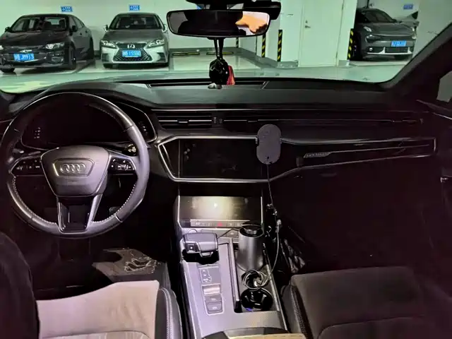 Audi A6L 2020 45 TFSI quattro Premium Dynamic — фото 5