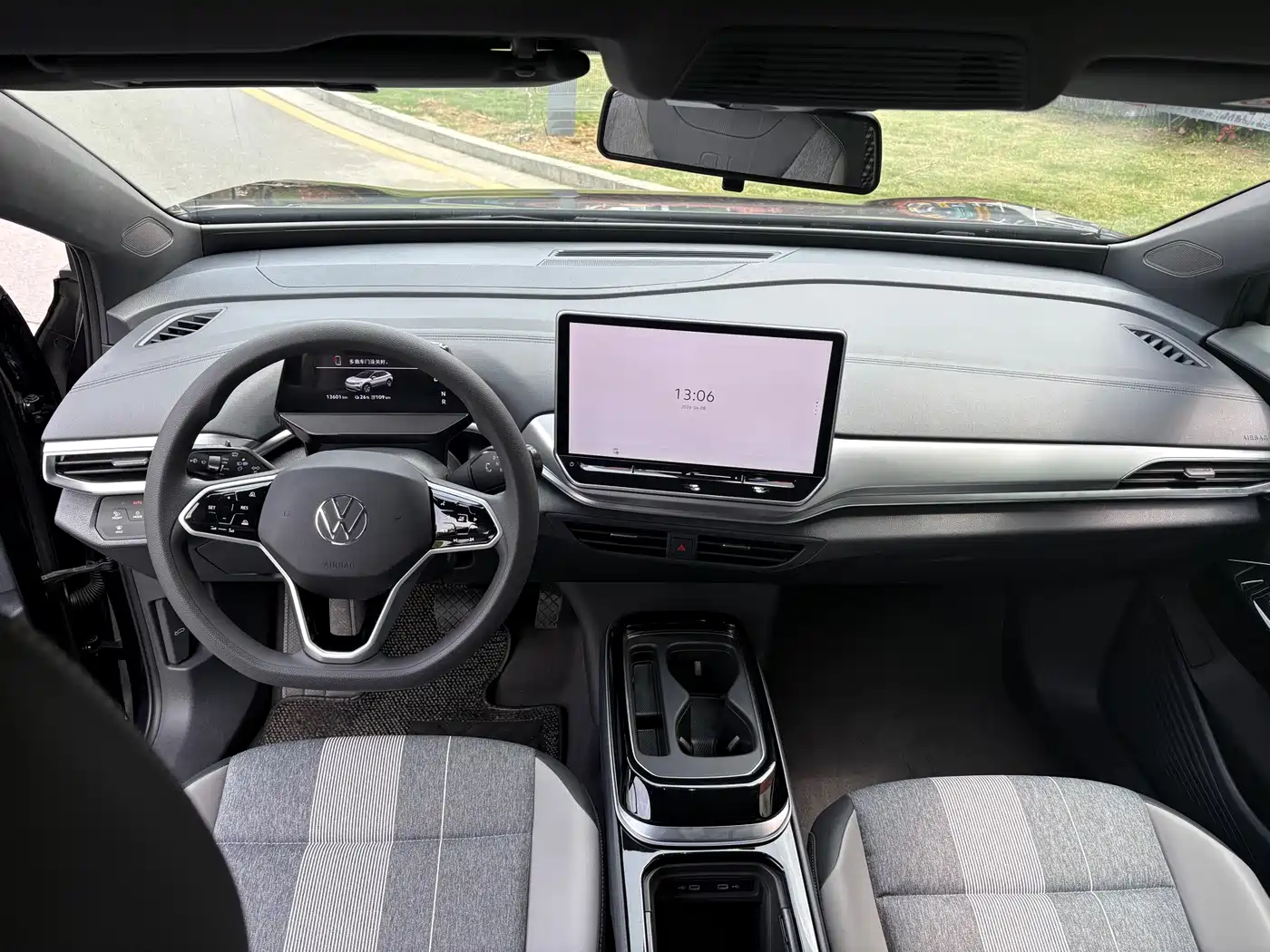 VOLKSWAGEN ID.4 CROZZ