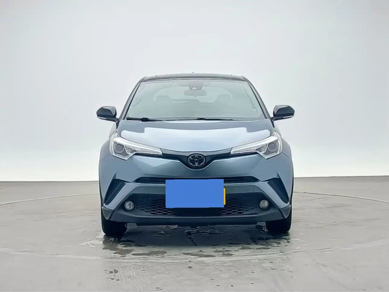 Toyota C-HR 2021 2020 Model 2.0L Leading