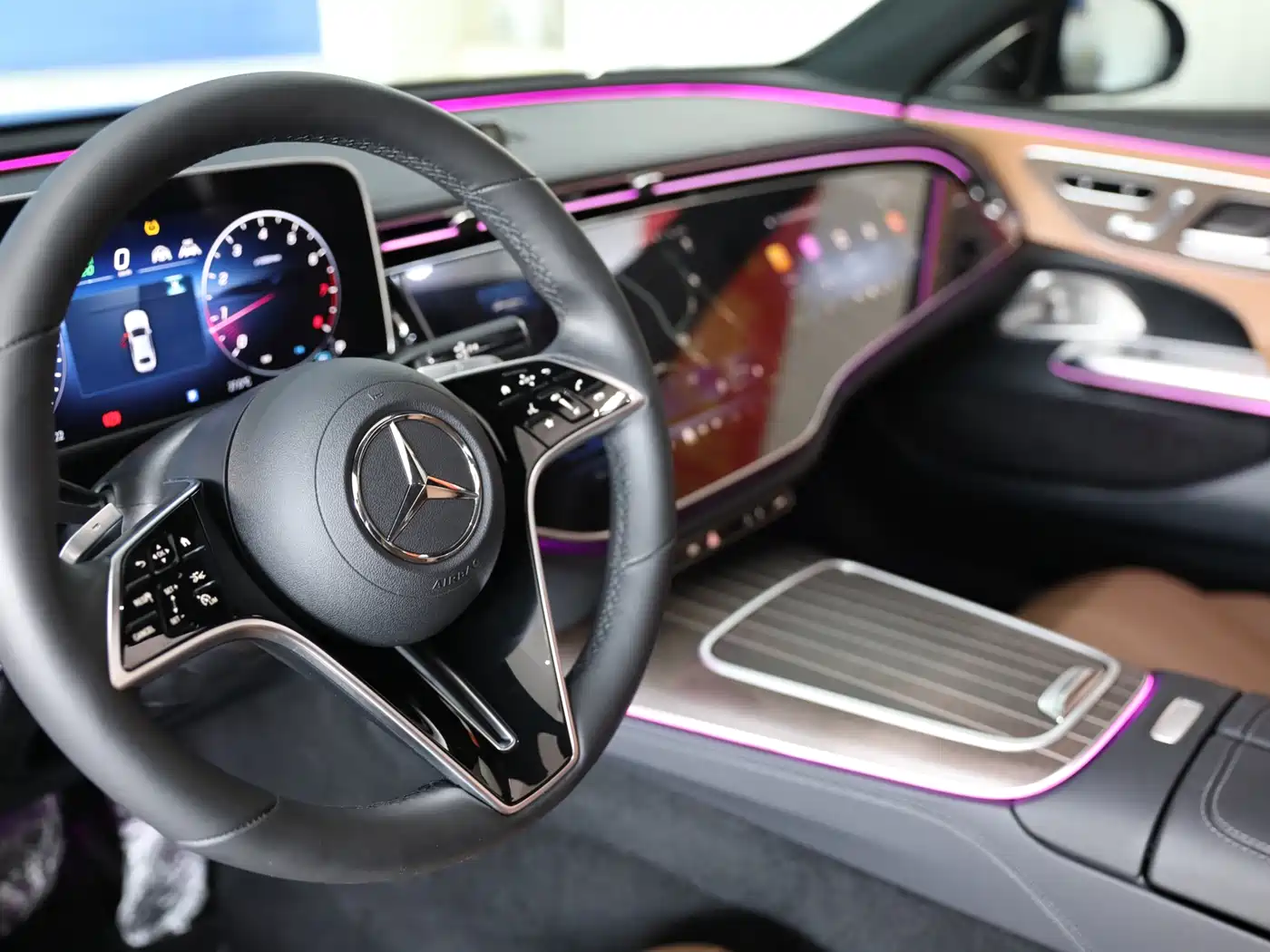 Mercedes-Benz E-Class 2025 Facelift E 300 L Luxury фото 8