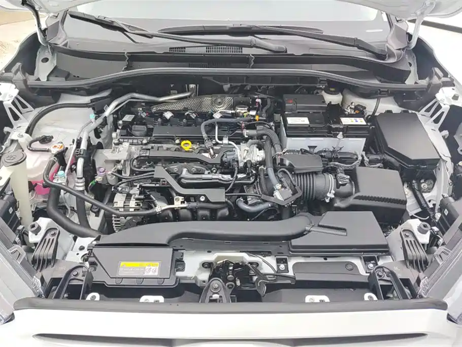 Toyota Frontlander 2023 2.0L CVT Leading Edition фото 10
