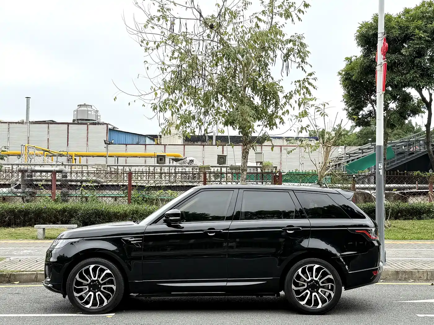 Land Rover Range Rover Sport 2018 3.0 SC V6 HSE DYNAMIC фото 3