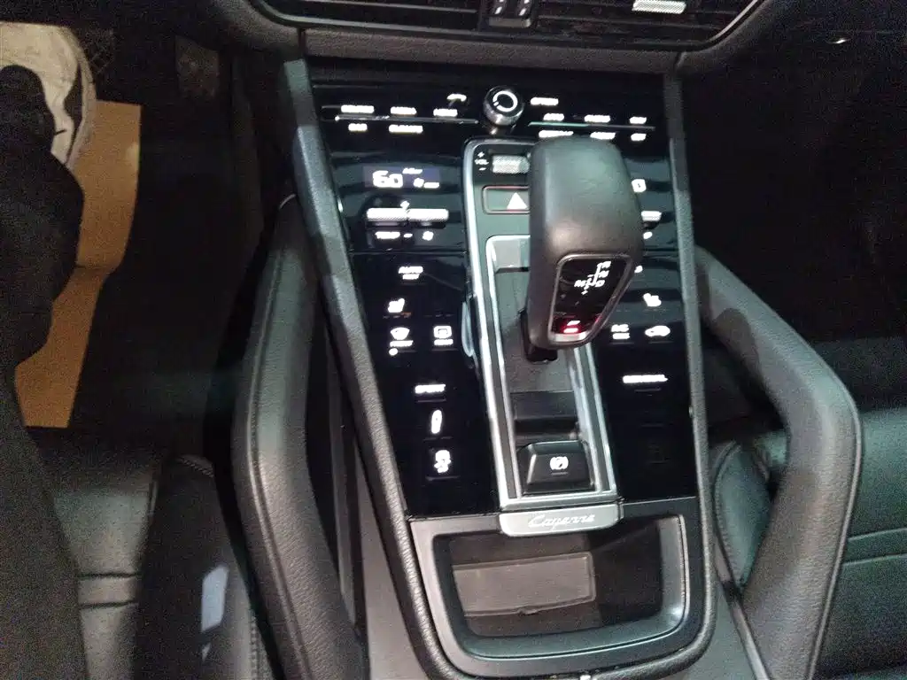Porsche Cayenne 2018 Cayenne 3.0T фото 10
