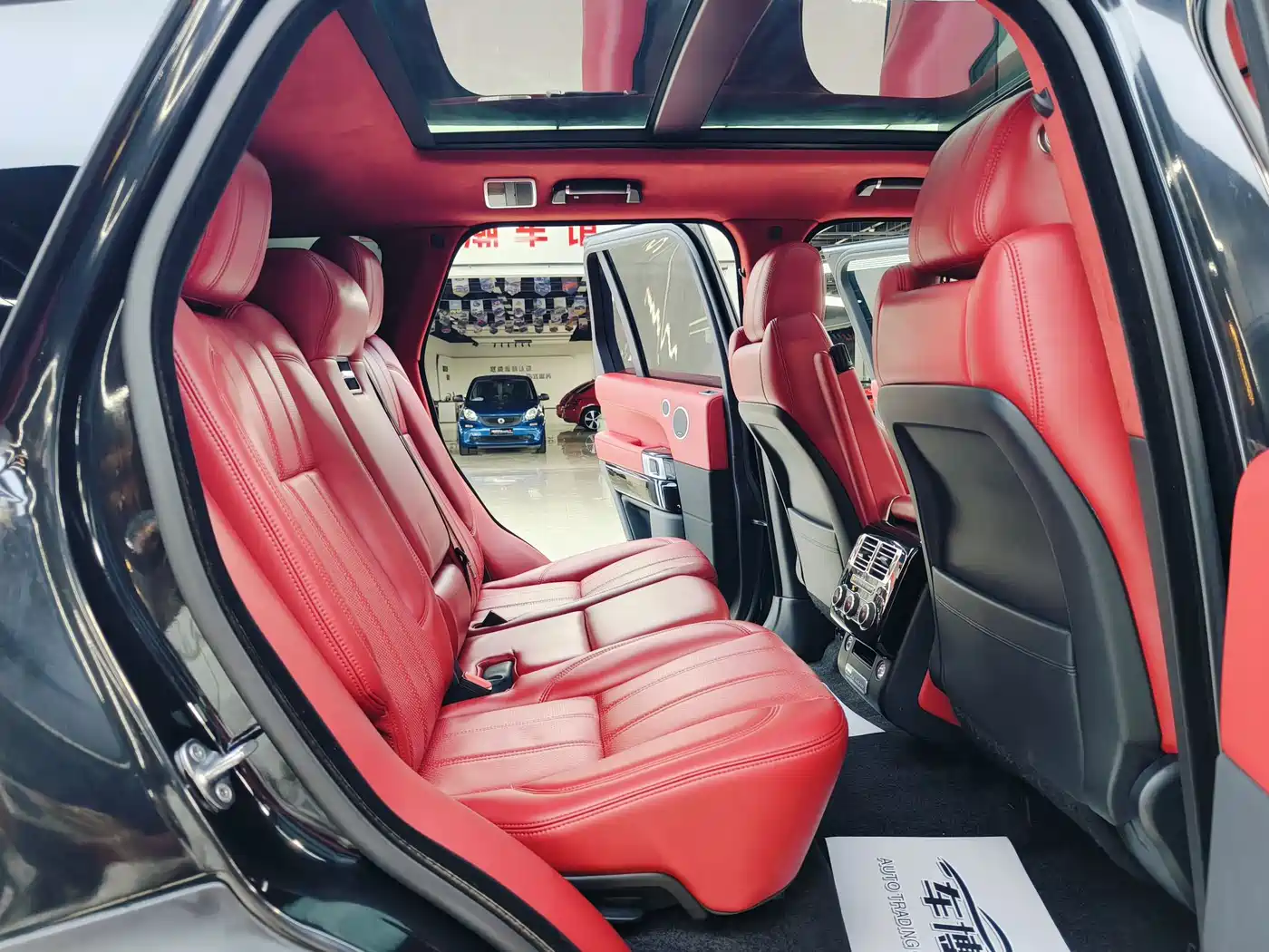 Land Rover Range Rover 2016 3.0 SC V6 Vogue фото 11