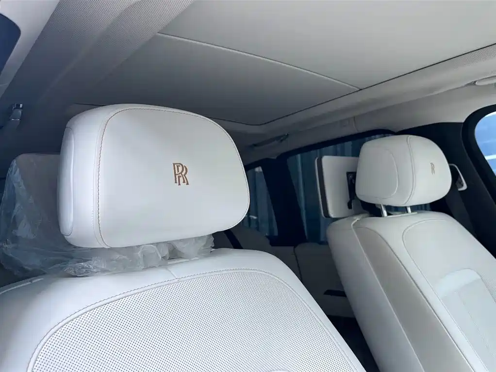 Rolls-Royce Cullinan 2024 4-Seater фото 21